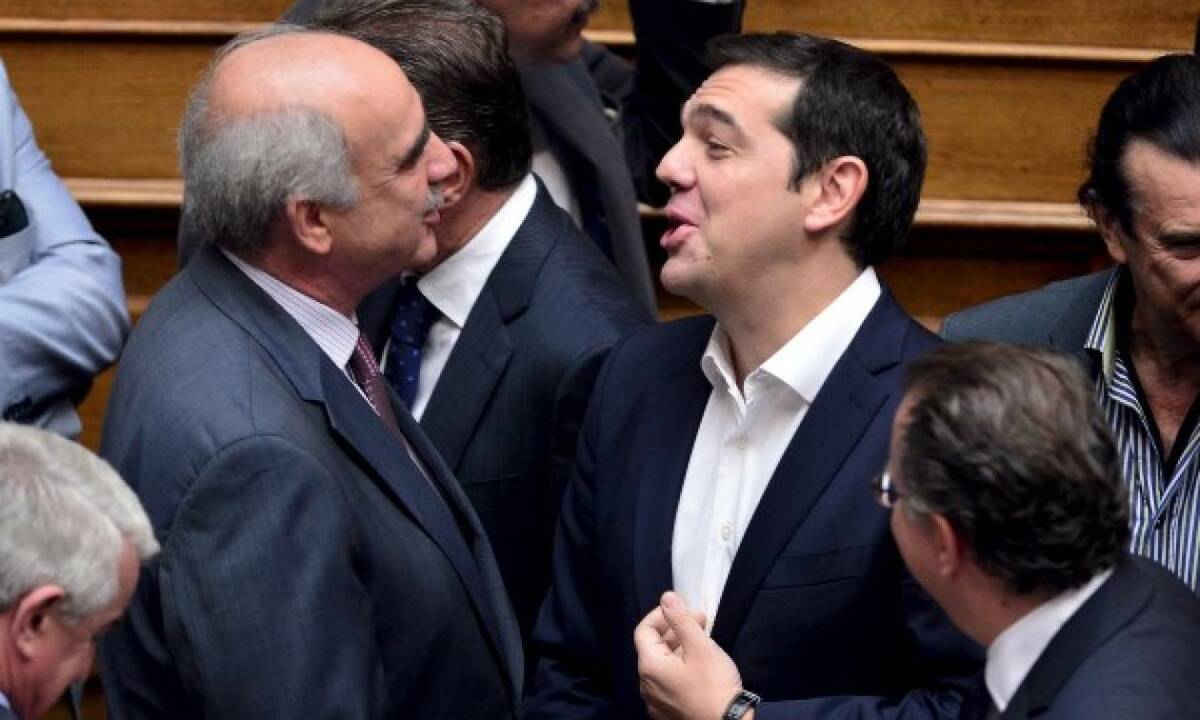 Νέα Δημοκρατία: Είμαστε μια ωραία ατμόσφαιρα - Απίστευτο παρασκήνιο και υπόγειος πόλεμος tsipras meimarakis